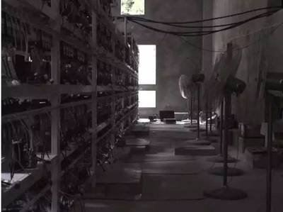 Mining farm setup for cooling efficiency
